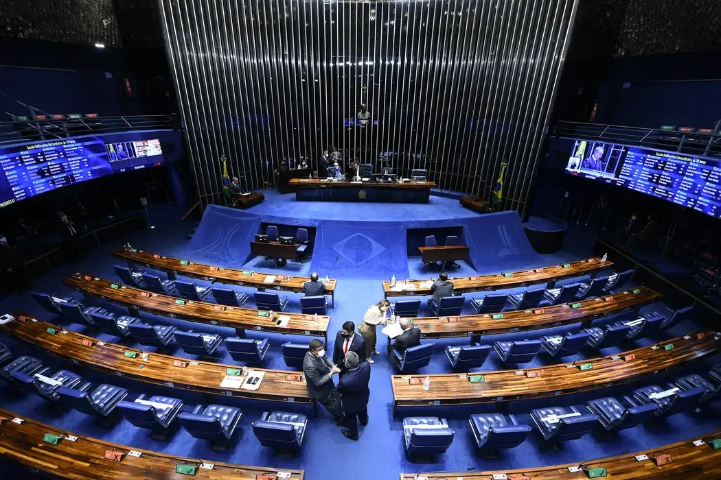 Política: Senado aprova PL Antifacção com penas que podem chegar a 120 anos