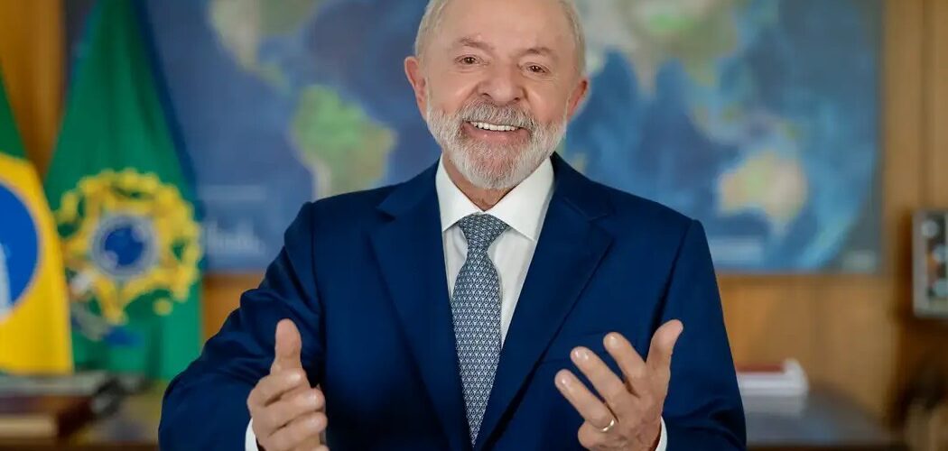 Economia: Isenção do IR deve injetar R$ 28 bilhões na economia, afirma Lula em pronunciamento nacional