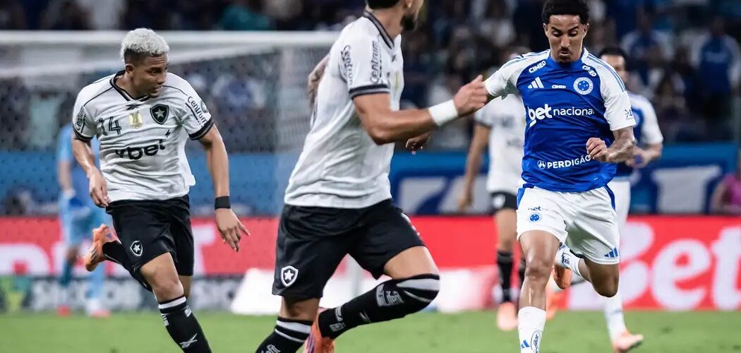Futebol: Cruzeiro e Botafogo empatam em jogo movimentado que encerra a 37ª rodada do Brasileirão