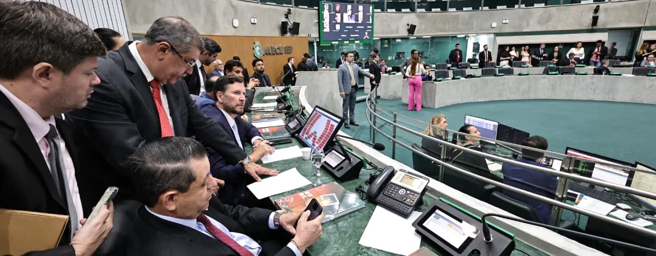 Política: Alece aprova contas do Governo do Ceará referentes a 2024 em sessão plenária