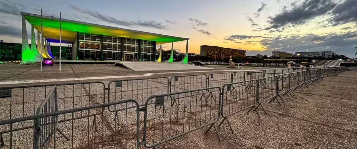 Justiça: STF analisa decisão de Moraes que determina perda do mandato de Carla Zambelli