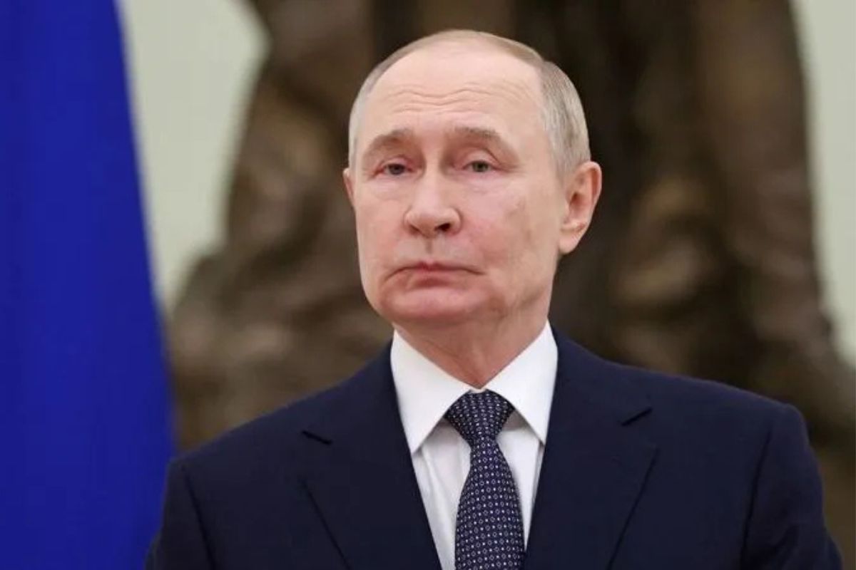 Mundo: Putin sinaliza troca de territórios em possível acordo de paz com a Ucrânia, diz jornal russo