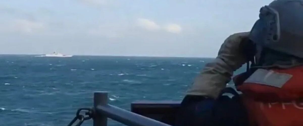 Tensão: China lança foguetes em direção a Taiwan durante exercícios militares com munição real