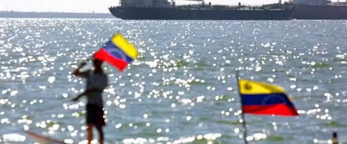 Internacional: Bloqueio petrolífero dos EUA pode agravar crise na Venezuela e gerar efeitos contrários para Washington