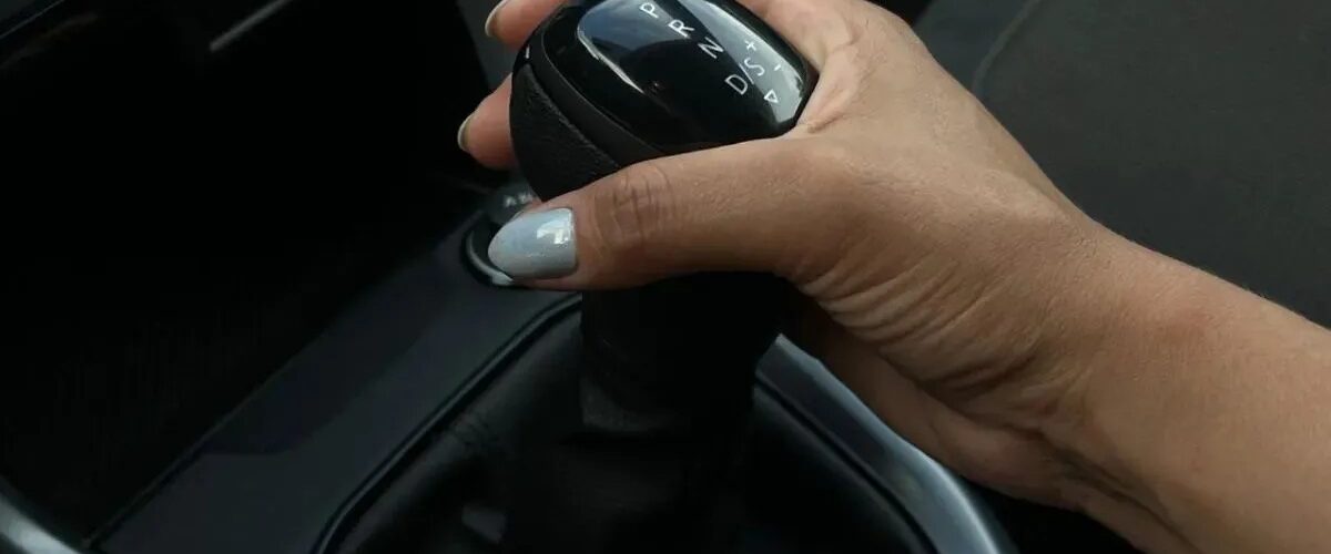 Habilitação: Prova prática poderá ser feita em carro automático; entenda as novas regras