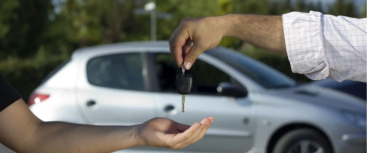 Automóvel: Carro zero ou seminovo completo? Veja o que vale mais a pena no mercado automotivo atual