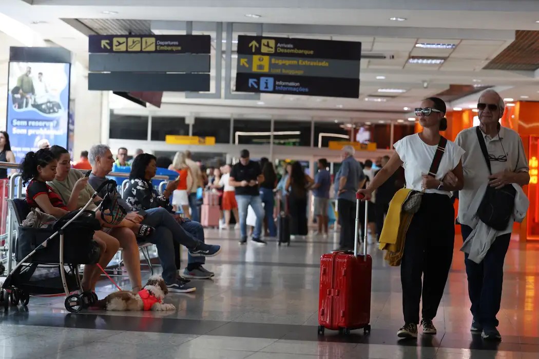 Economia: Movimentação em aeroportos cresce 9,4% e Brasil bate recorde de passageiros em 2025
