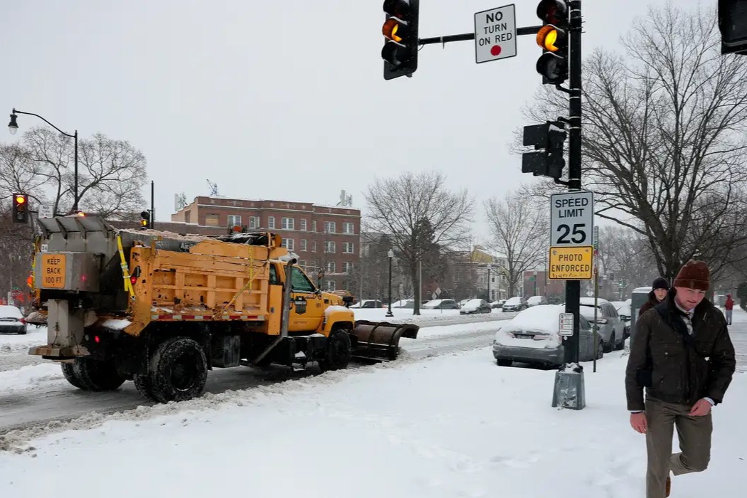 Clima: Tempestade de inverno nos EUA deixa 670 mil sem energia e cancela quase 10 mil voos