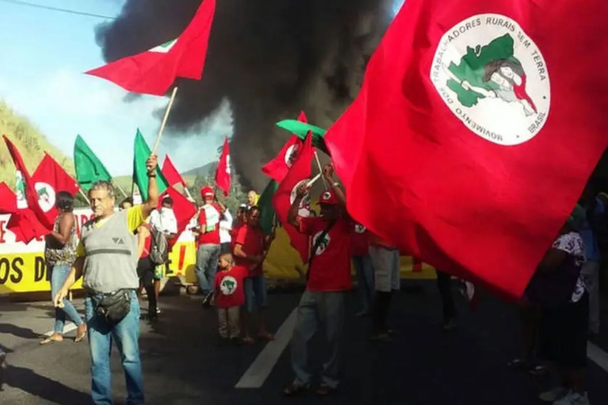 Política: Em ano eleitoral, Lula reforça aliança com MST e acelera desapropriações para reforma agrária