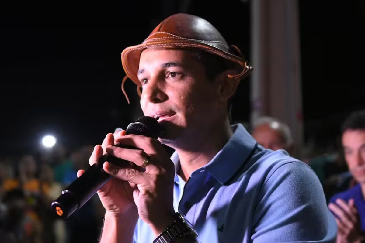 Investigação: PF realiza megaoperação contra desvio de recursos da saúde no RN; prefeito de Mossoró está entre os alvos