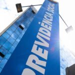 Economia: Teto do INSS sobe para R$ 8.475 em 2026; veja como ficam os benefícios acima do salário mínimo