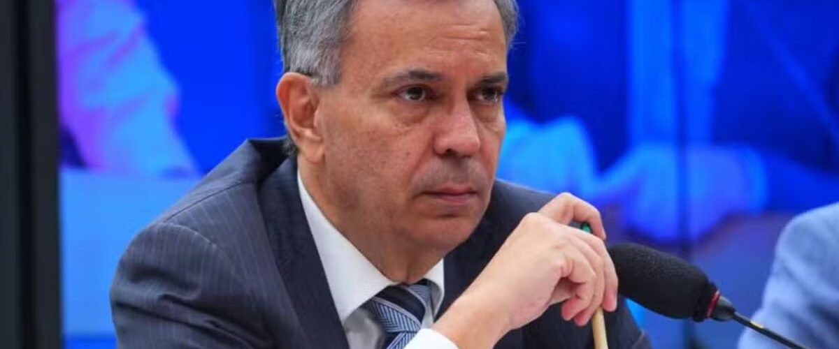 Política: Deputado Félix Mendonça é alvo de operação da PF que investiga desvios de emendas parlamentares