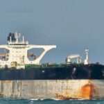 Mundo: Rússia envia submarino para escoltar petroleiro perseguido pelos Estados Unidos no Atlântico