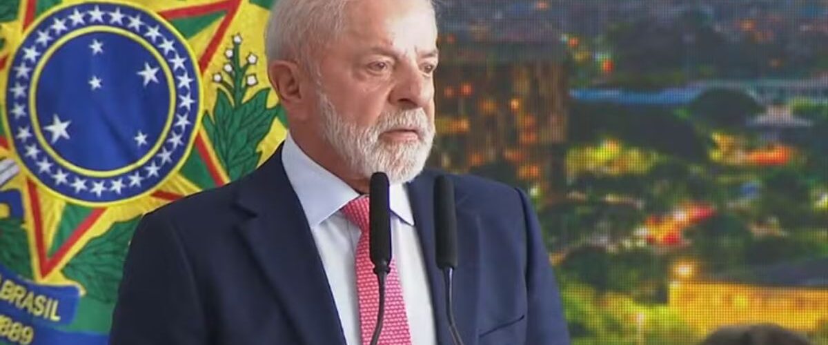 Política: Lula veta integralmente PL que reduzia penas de Bolsonaro e condenados por atos golpistas