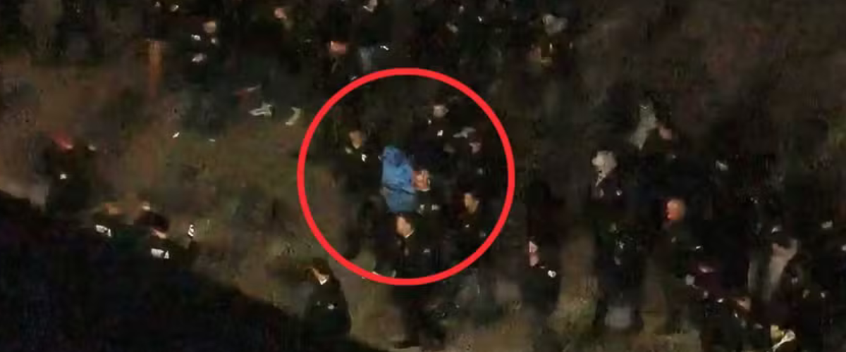 Mundo: Maduro chega a centro de detenção nos EUA após ser capturado em operação do governo Trump