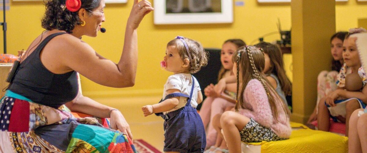 Cultura: Museu da Fotografia promove oficina de leitura e contação de histórias para pais em Fortaleza