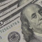 Economia: Dólar cai para R$ 5,19 e atinge menor valor em quase dois anos