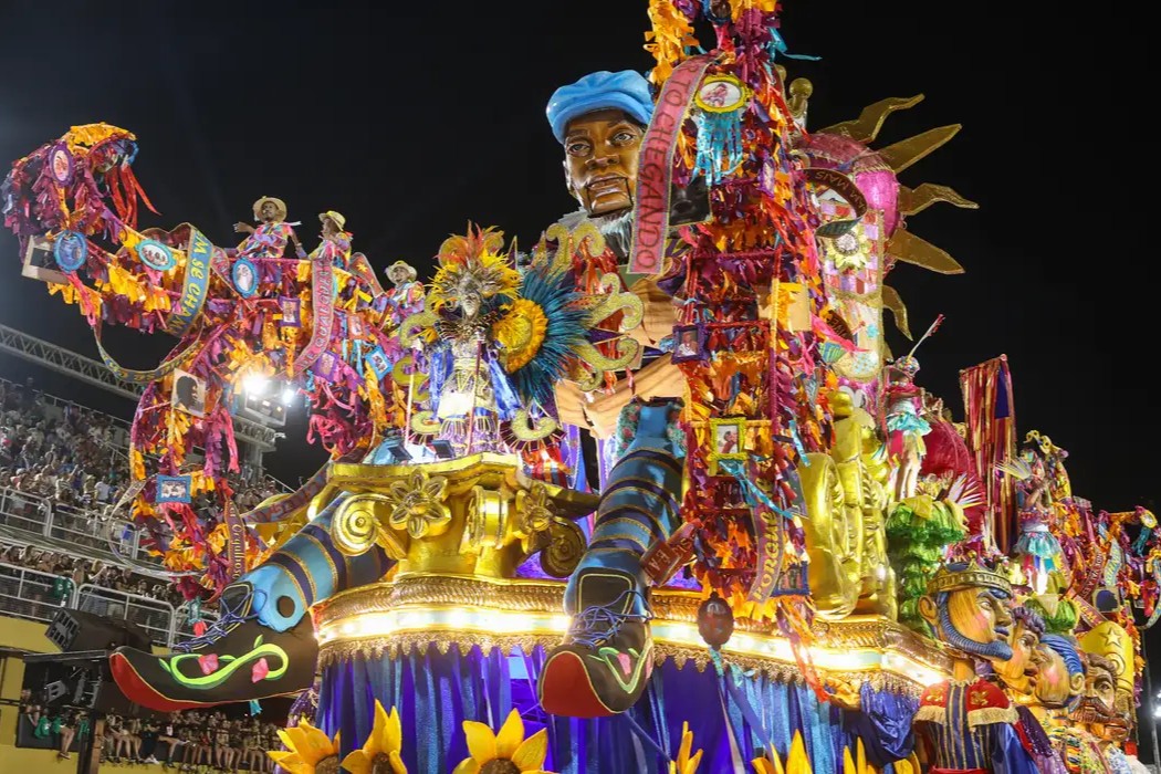 Carnaval: RJ libera R$ 40 mi para escolas do Especial