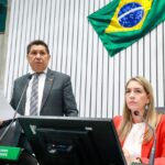 Alece aprova reajuste do piso do magistério e outras matérias