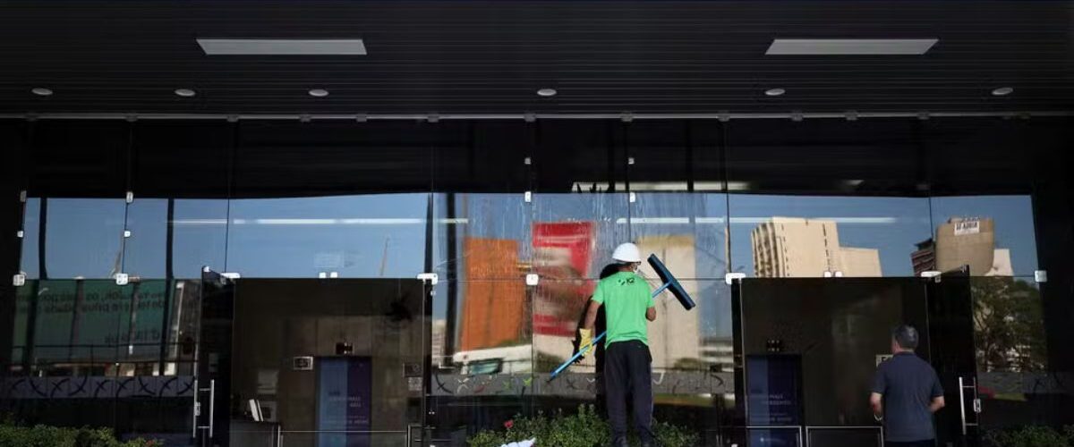 Crise: Diretor jurídico do BRB renuncia em meio à crise do caso Banco Master