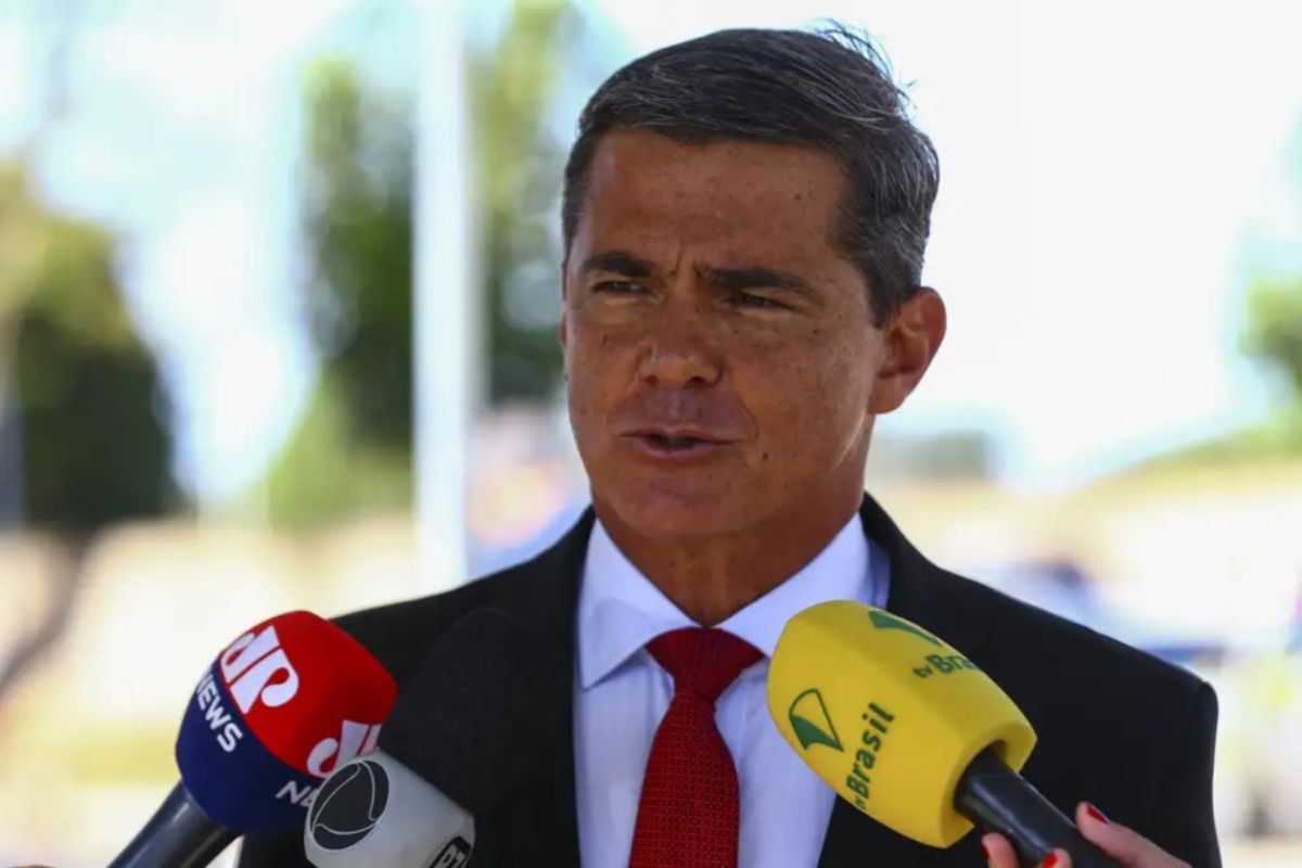 Justiça: Exército afirma que general condenado cumpre regras para visita íntima