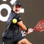 Tênis: João Fonseca vence duelo brasileiro e avança no Rio Open