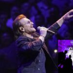 Música: U2 lança EP inédito após quase dez anos com críticas políticas e tom urgente