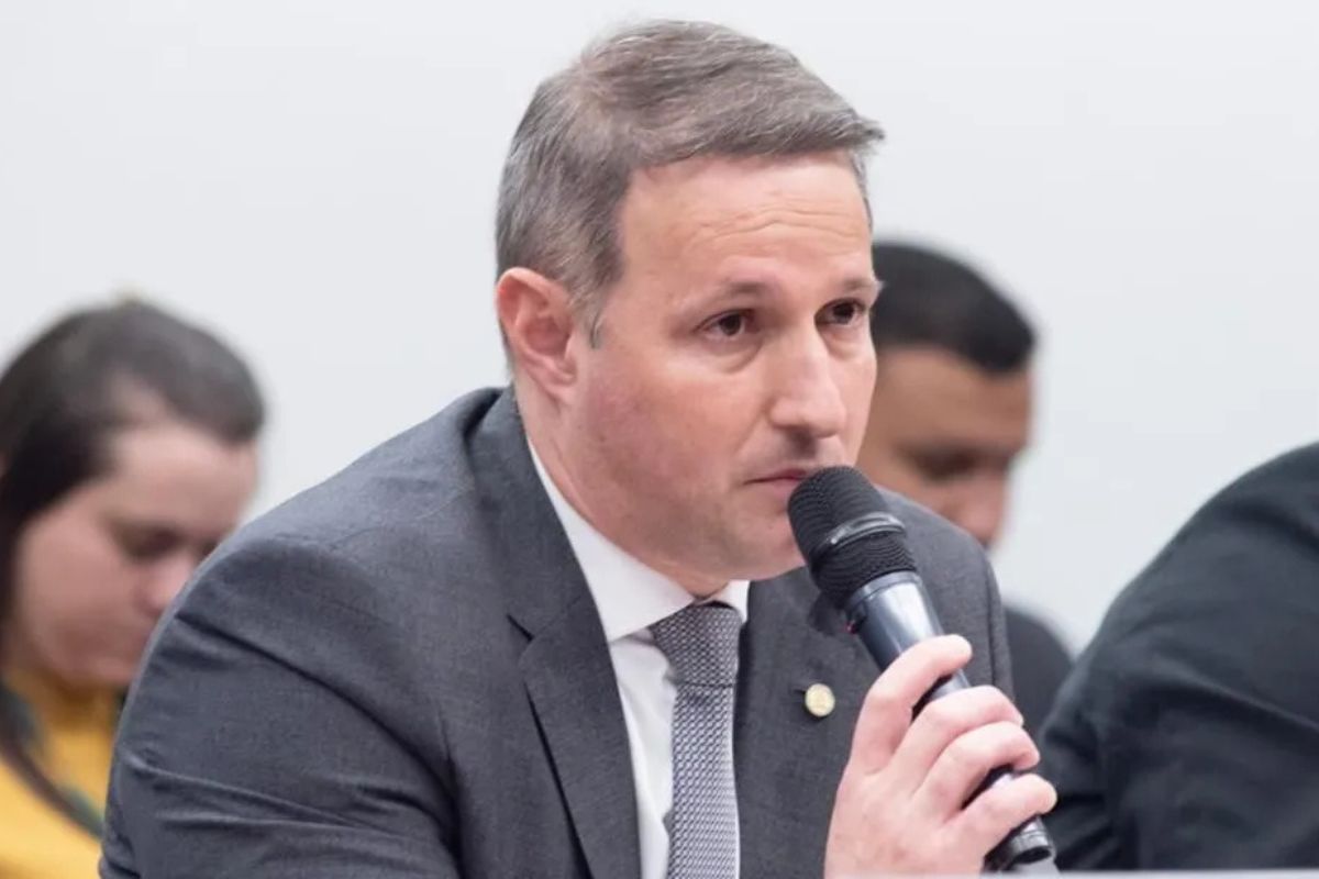 Política: Hugo mantém Derrite na relatoria do PL Antifacção e enfrenta resistência do governo