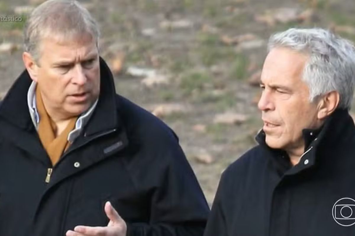 Investigação: Andrew e as mensagens do escândalo