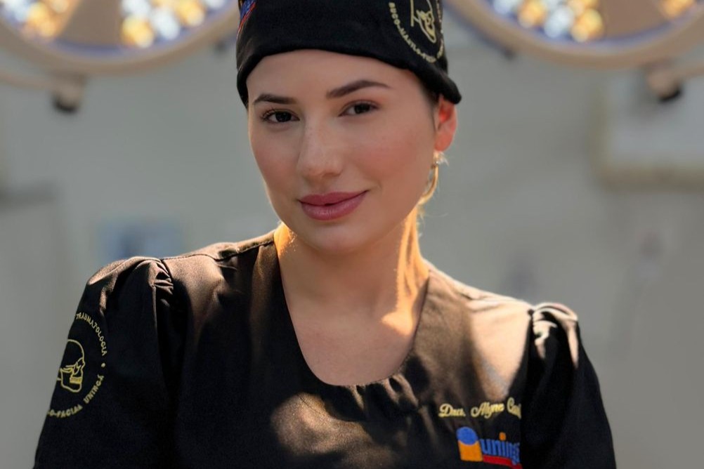 Autoestima também é saúde: impactos emocionais do contorno facial