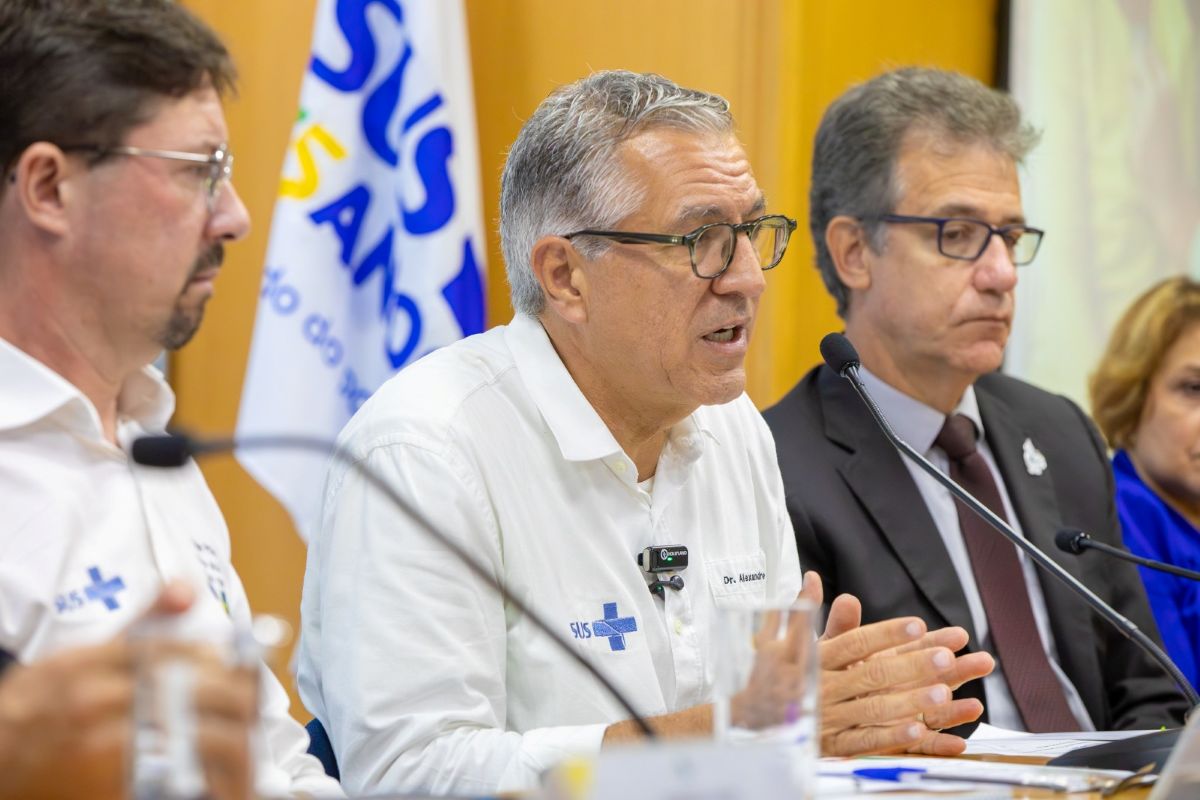 Saúde: Ministério da Saúde abre 111 vagas do Mais Médicos Especialistas no Ceará