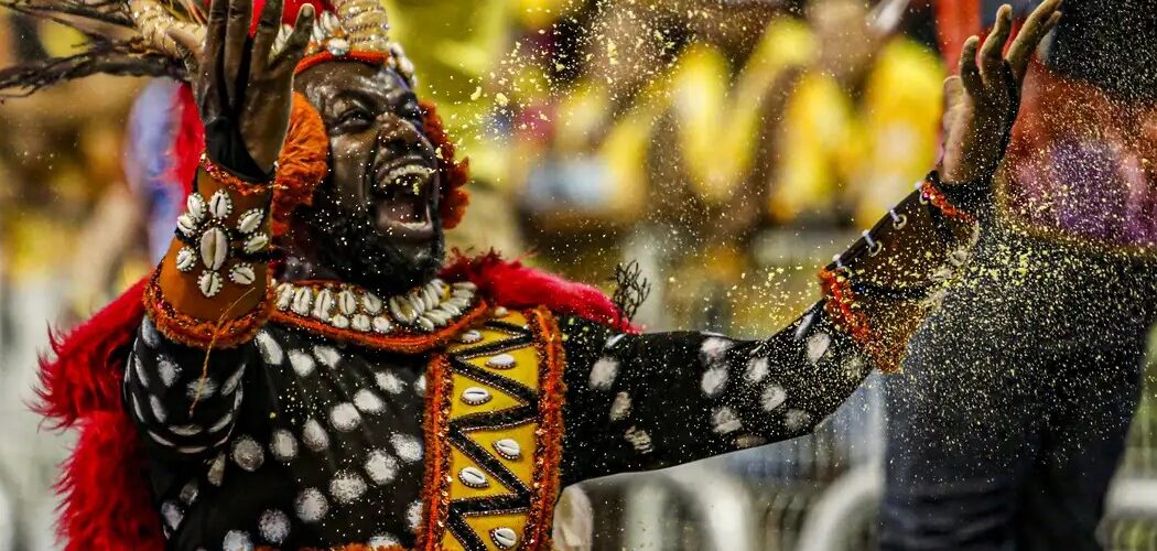 Folia: Carnaval de São Paulo começa com estreia, campeã e vice no Anhembi