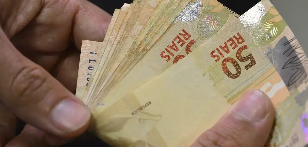 Economia: IR zero já vale para salários de até R$ 5 mil