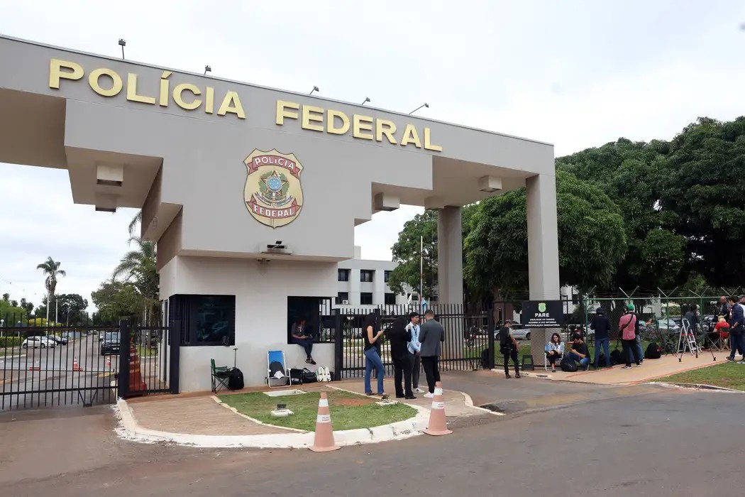 Justiça: Vorcaro é transferido pela PF