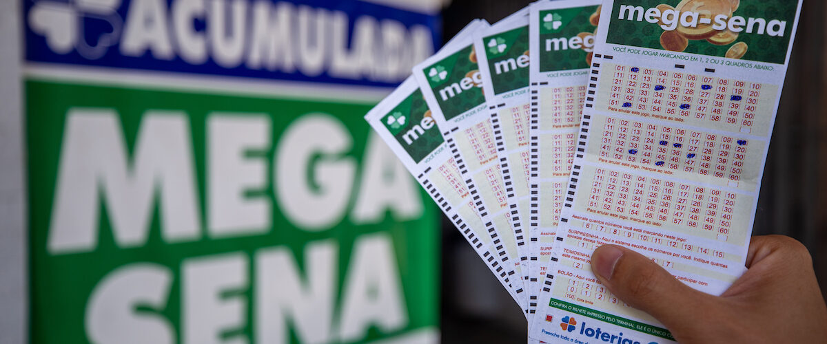 Loteria: Mega-Sena acumula e prêmio chega a R$ 160 mi