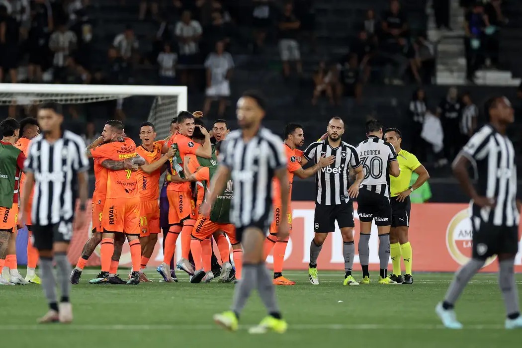Libertadores: Botafogo perde e vai à Sul-Americana