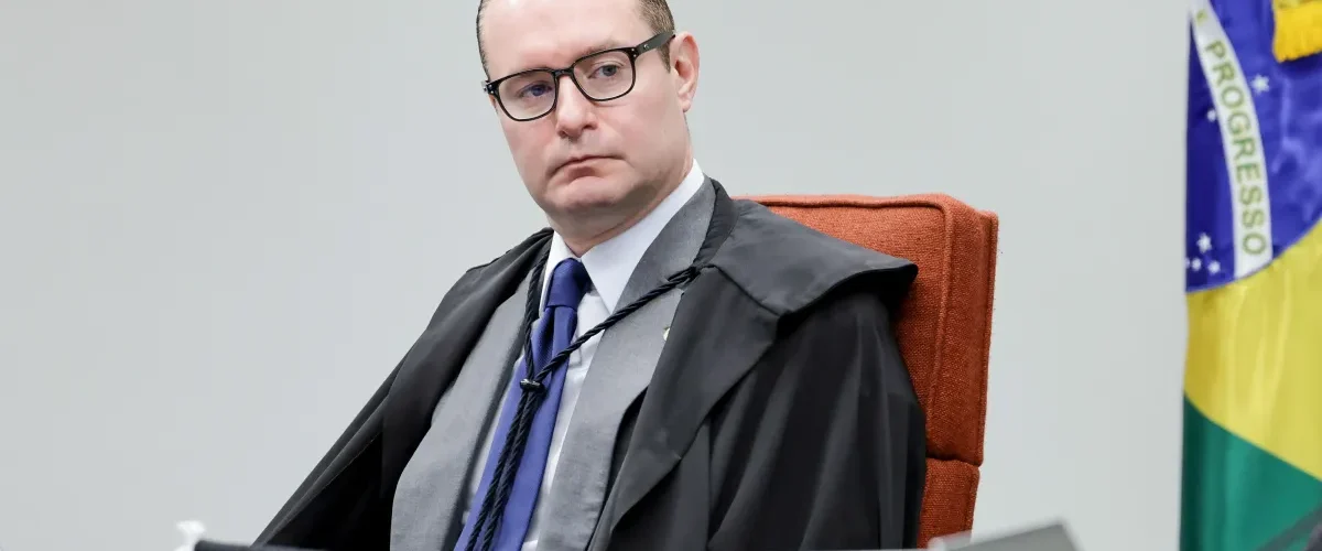 Justiça: Zanin nega CPI do Banco Master