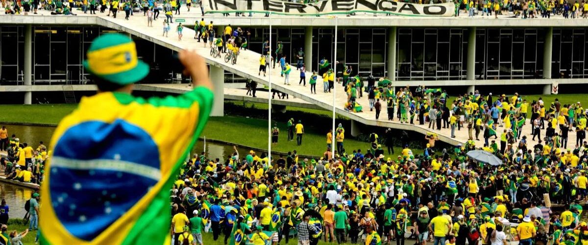 Internacional: Argentina concede refúgio a brasileiro