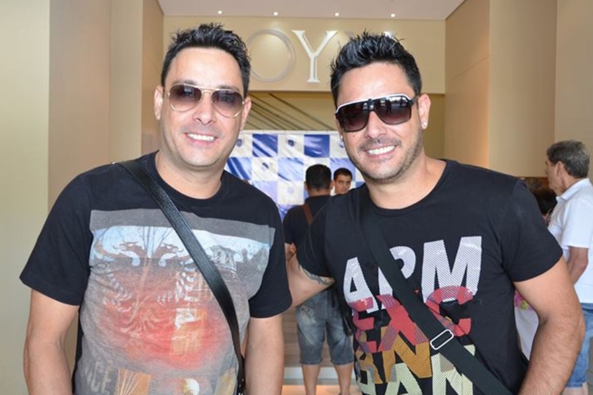 Os músicos Vavá e Márcio