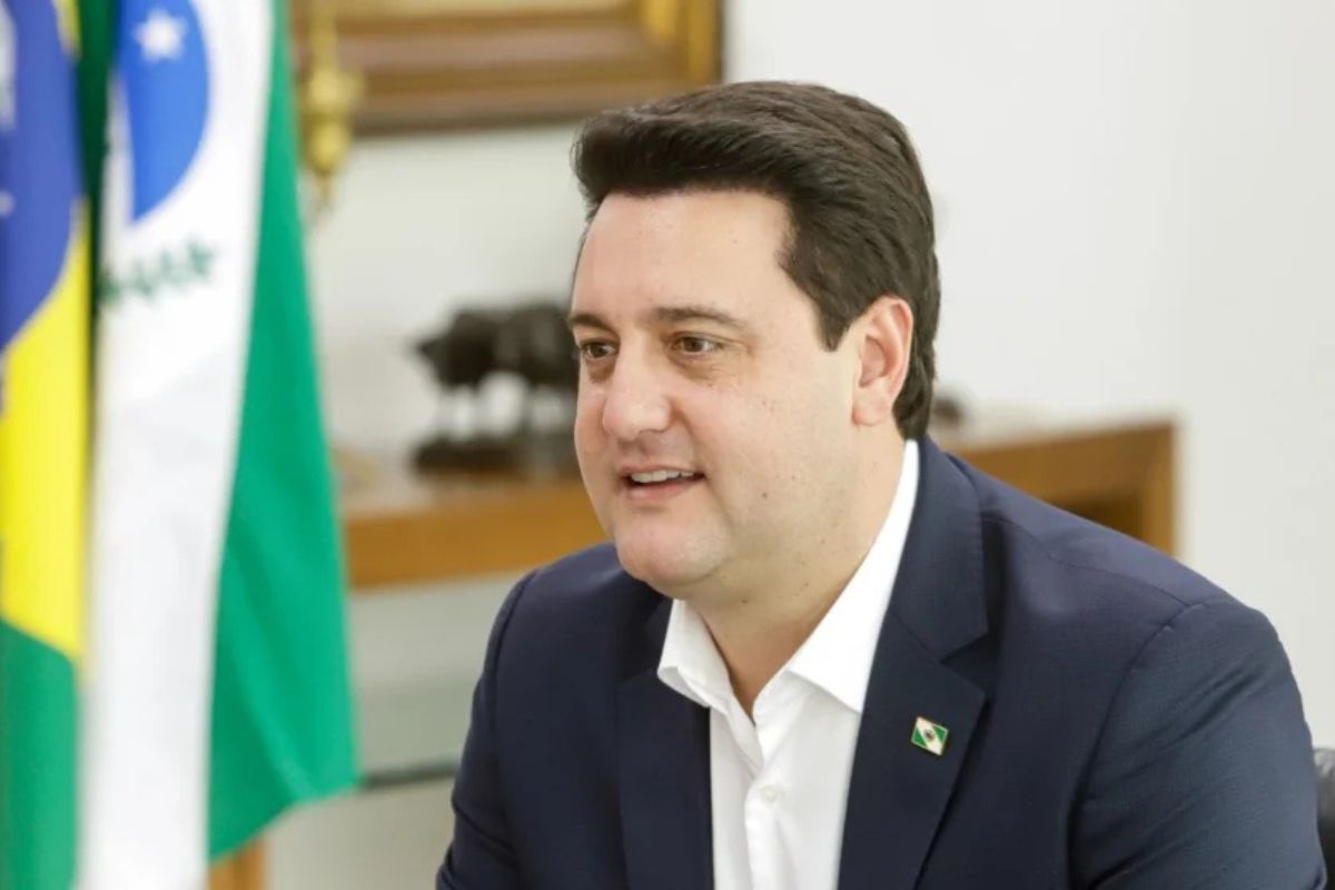 Política: Ratinho Jr. desiste da Presidência