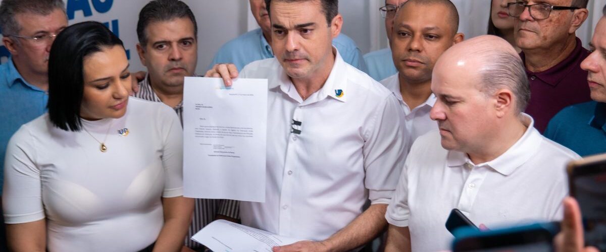 Política: Federação segue na oposição no CE