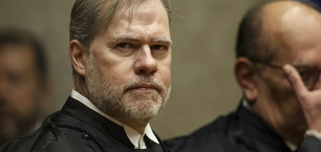 Justiça: Toffoli se declara suspeito no STF