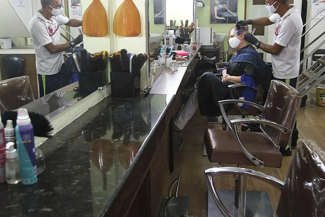 Economia: Pequenos negócios batem recorde