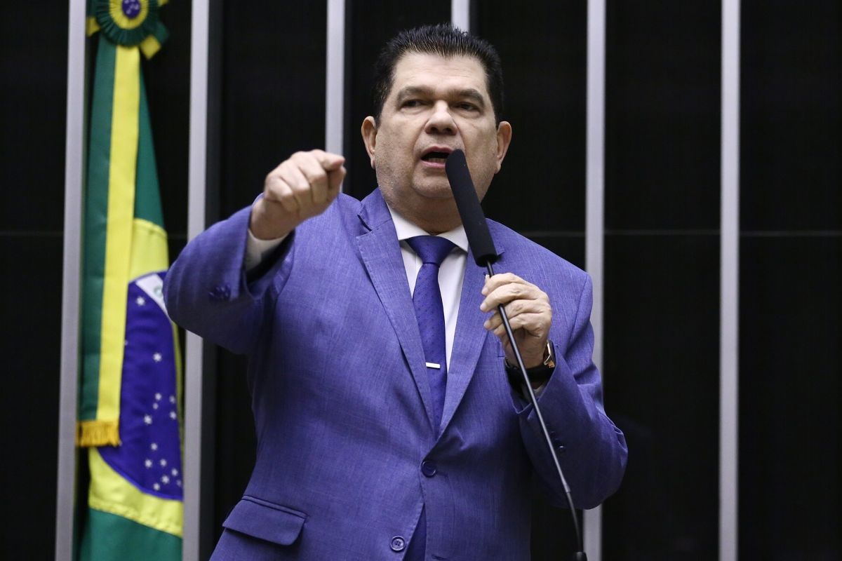 Política: Mauro Filho se filia ao União Brasil no Ceará