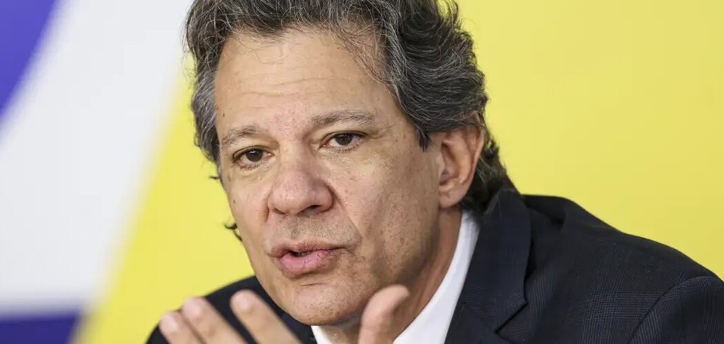 Economia: Haddad prevê PIB de até 1%
