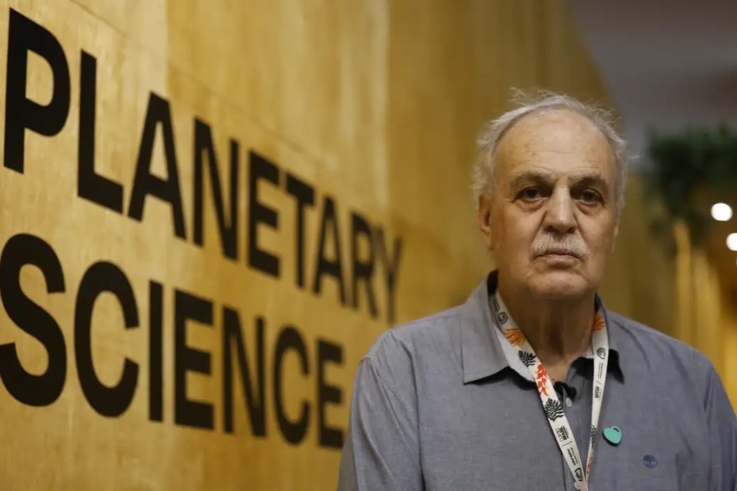 Religião: Papa nomeia cientista brasileiro para conselho