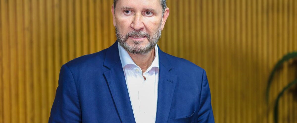 Política: Aldigueri destaca gestão e cenário político no CE