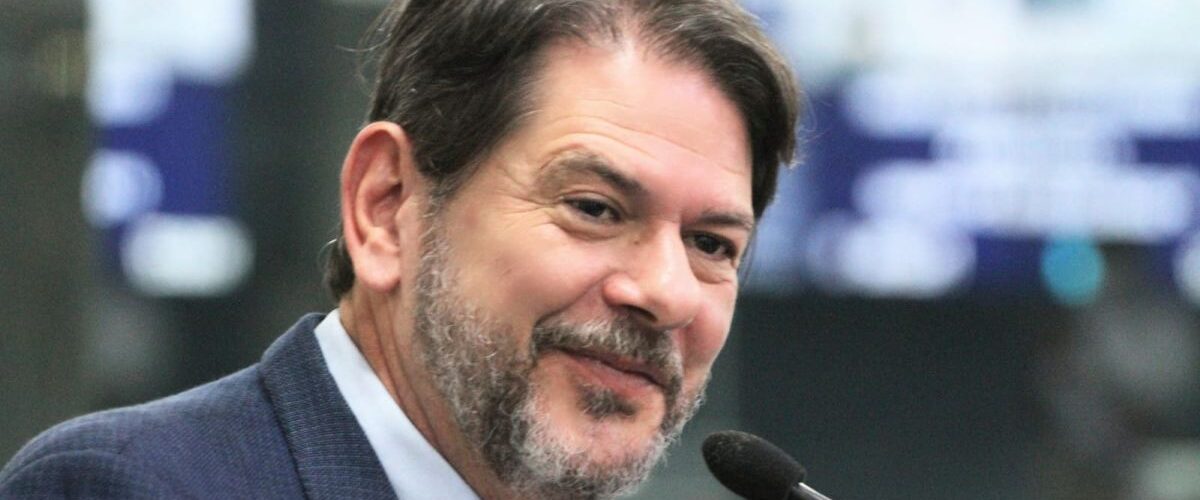 Política: Cid cita “constrangimento” em eleição no CE