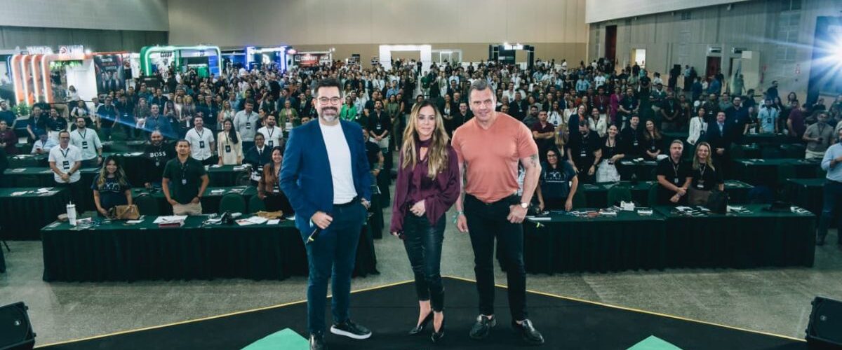 Negócios: Summit destaca estratégias para crescimento empresarial