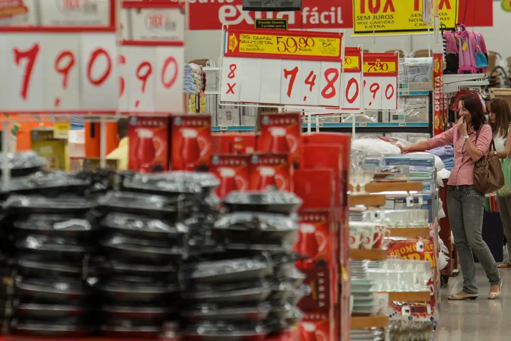 Economia: Mercado eleva previsão da inflação